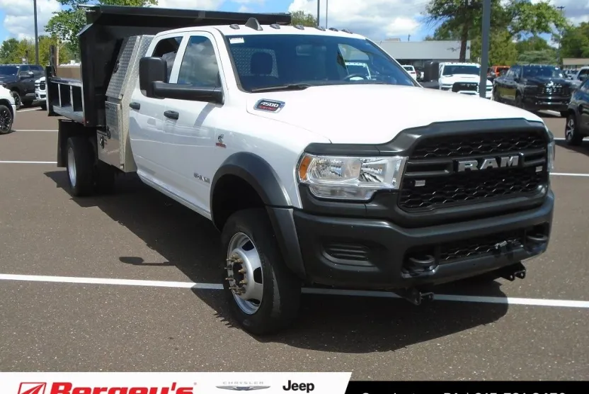 2022 Ram 4500 Tradesman photo 1