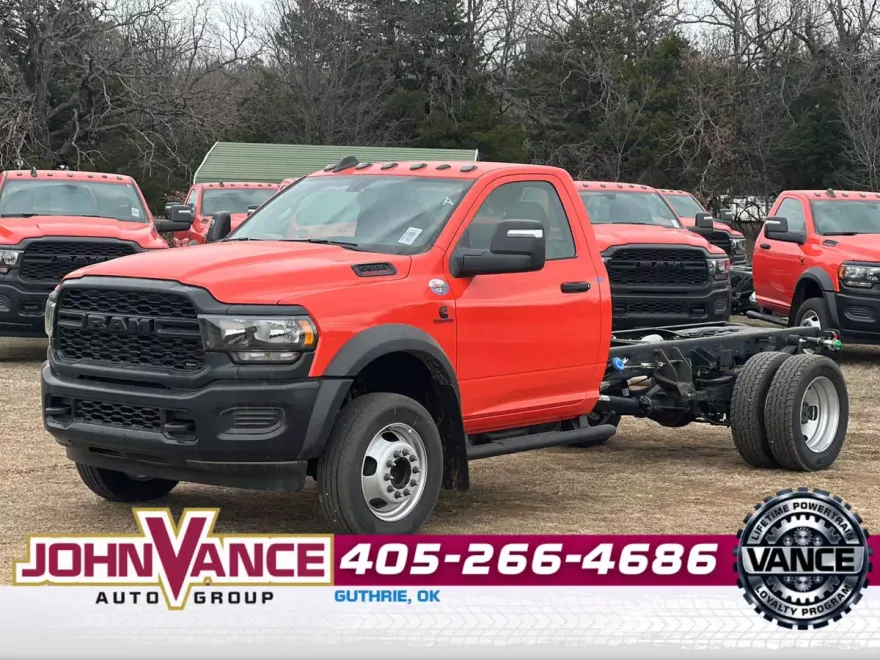 2024 Ram 5500 Tradesman photo 1