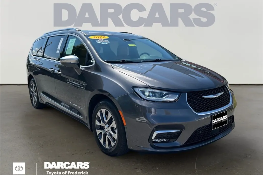 2022 Chrysler Pacifica Hybrid Pinnacle photo 1