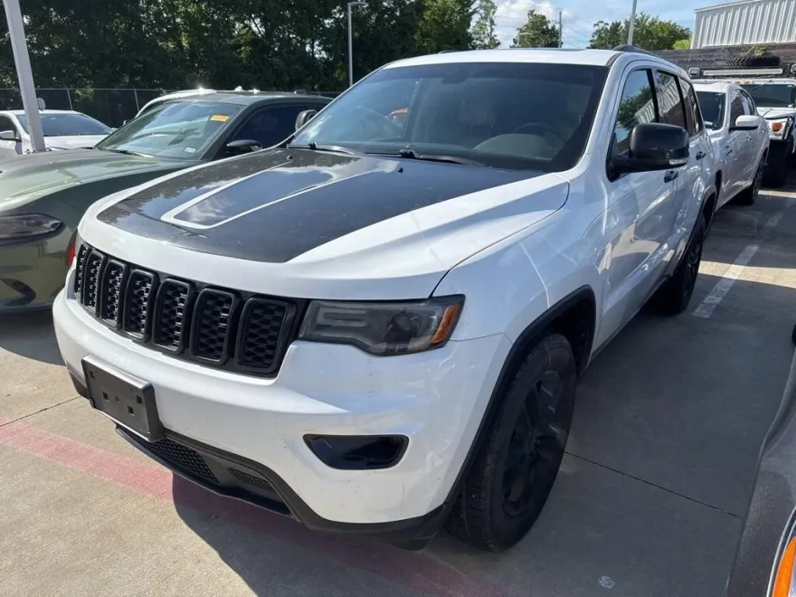 2020 Jeep Grand Cherokee Limited photo 1