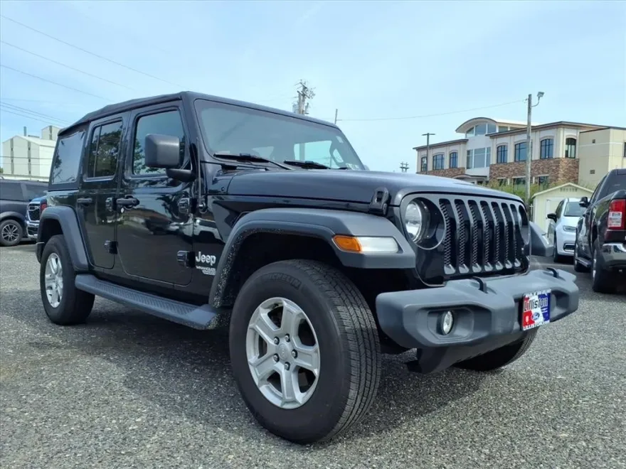 2019 Jeep Wrangler Unlimited Sport S photo 1
