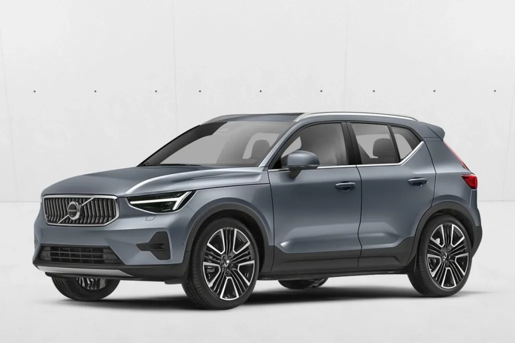 2023 Volvo XC40 Plus photo 1