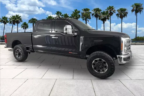2023 Ford F-250 King Ranch photo 2