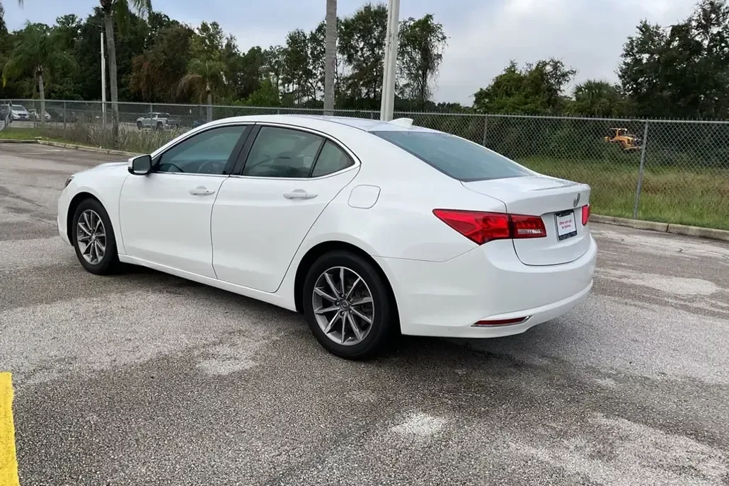 2020 Acura TLX photo 1