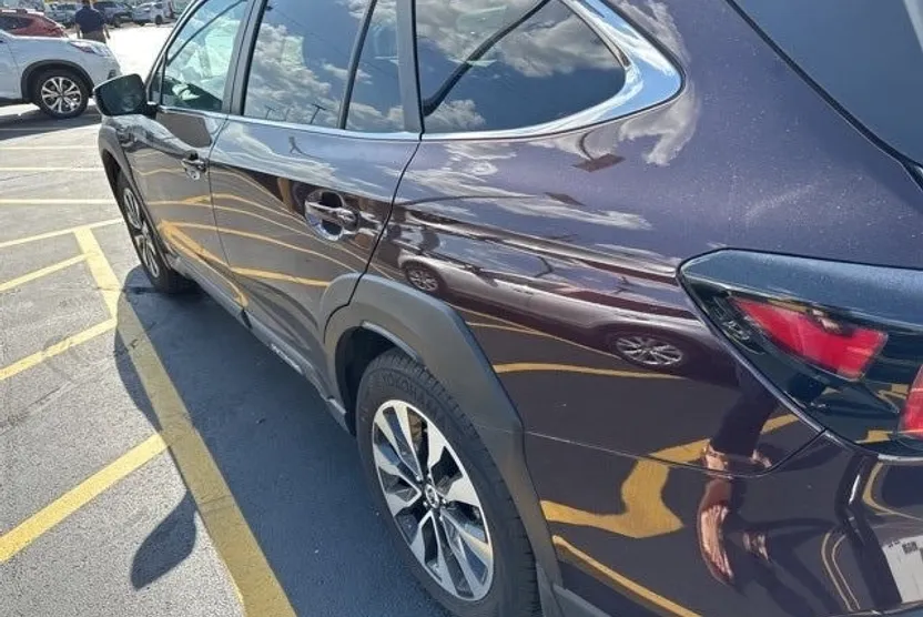 2024 Subaru Outback Limited photo 1