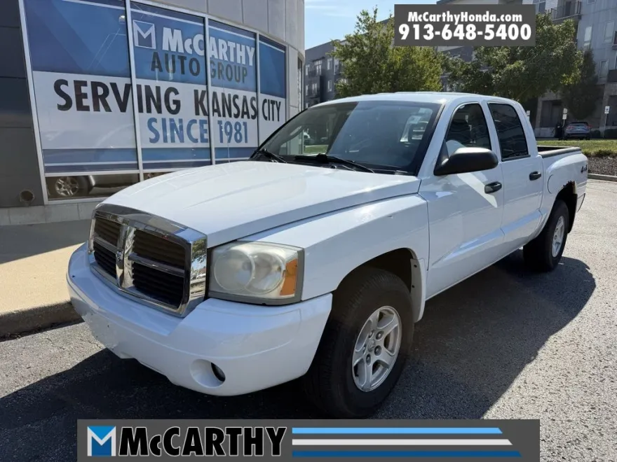 2006 Dodge Dakota SLT photo 1