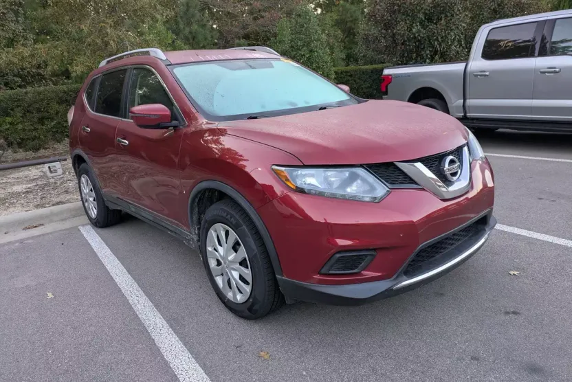 2016 Nissan Rogue S photo 1
