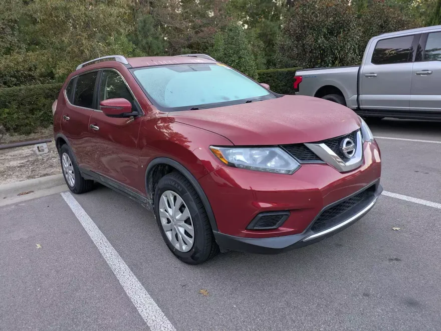 2016 Nissan Rogue S photo 1