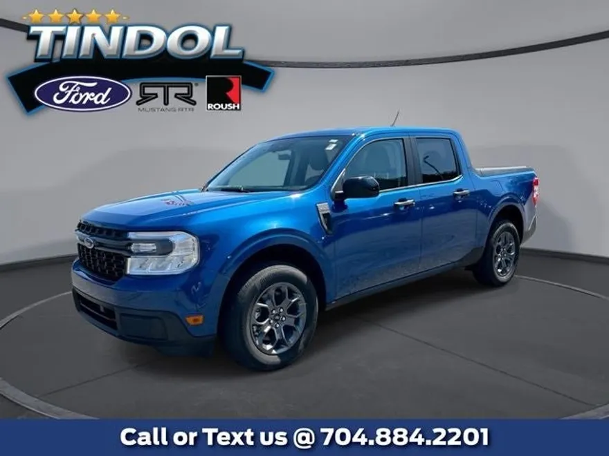 2024 Ford Maverick XLT photo 1