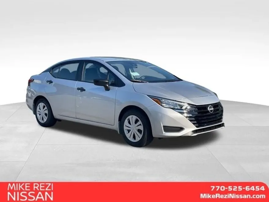 2025 Nissan Versa 1.6 S photo 1