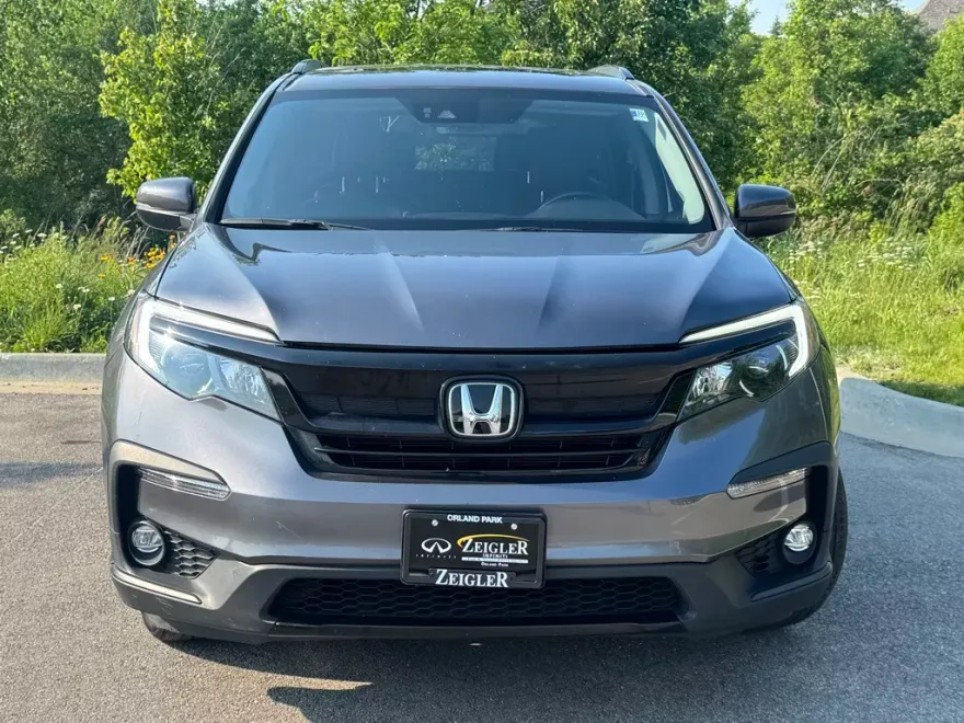 2022 Honda Pilot Special Edition photo 1
