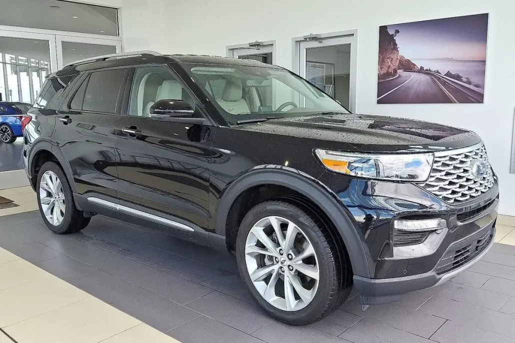 2023 Ford Explorer Platinum photo 1