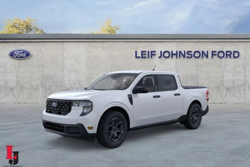 2025 Ford Maverick XLT photo 1