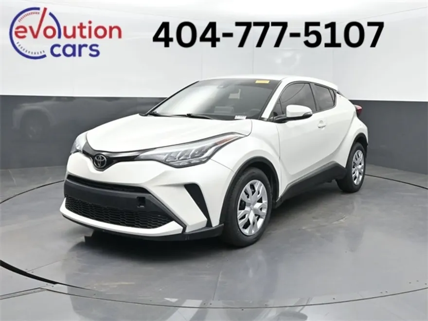2020 Toyota C-HR LE photo 1
