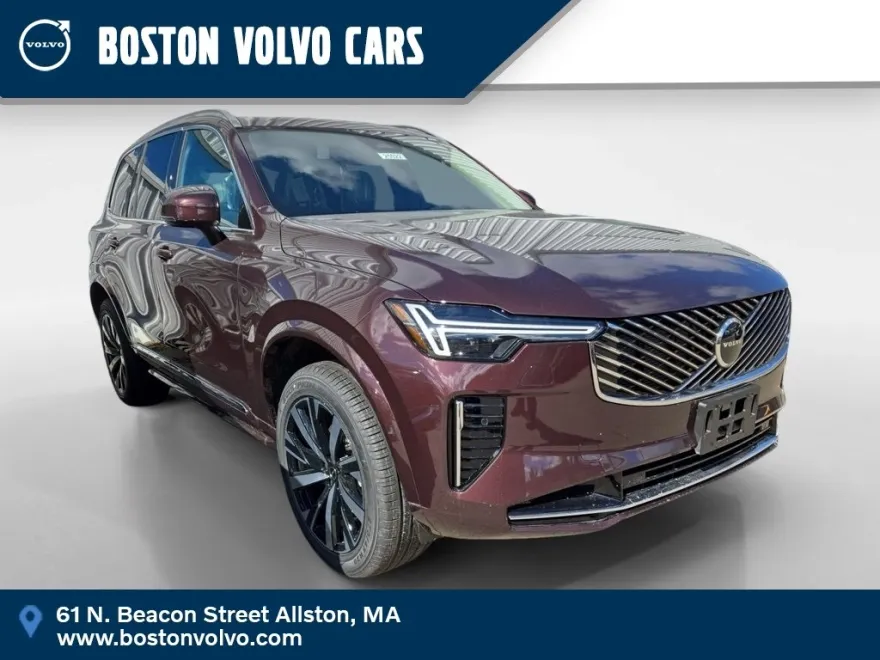 2025 Volvo XC90 B5 Core photo 1