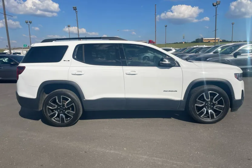 2021 Gmc Acadia SLE photo 1