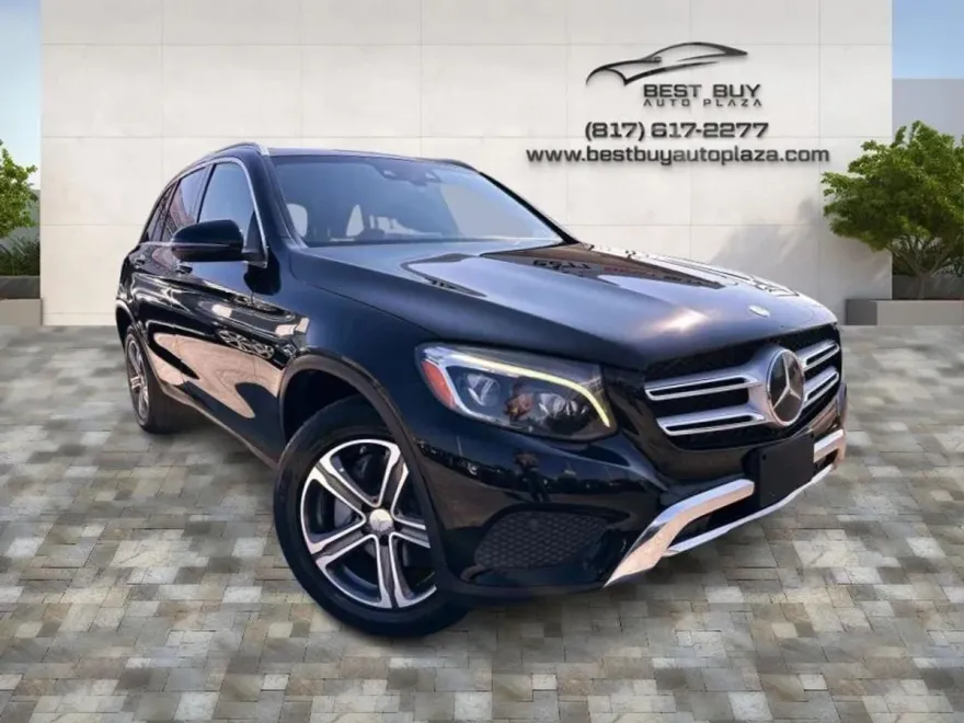 2016 Mercedes Benz GLC 300 photo 1