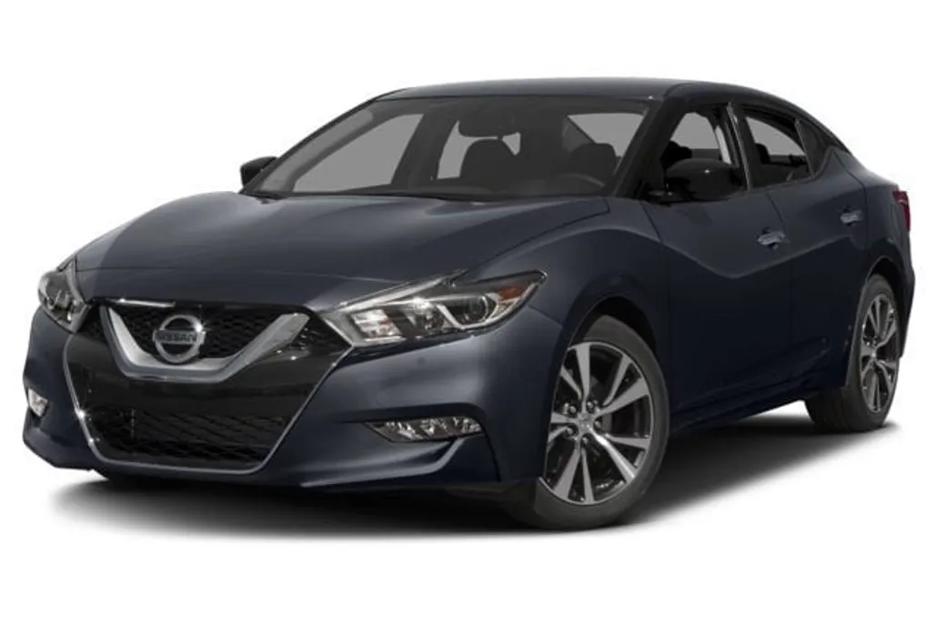 2017 Nissan Maxima SV photo 1