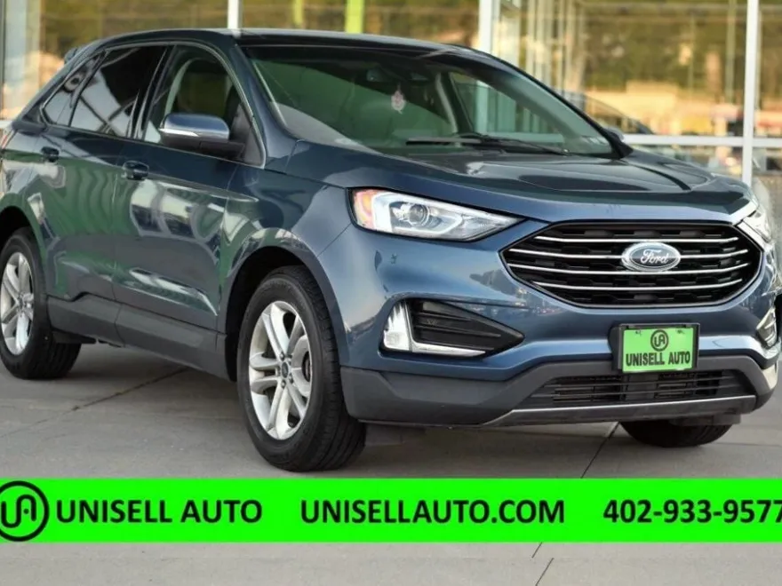 2019 Ford Edge SEL photo 1