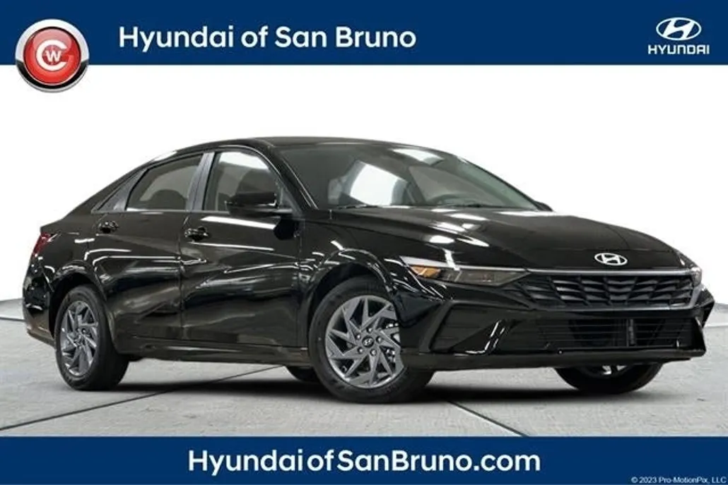 2025 Hyundai Elantra Hybrid photo 1