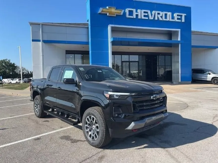 2026 Chevrolet Colorado Z71 photo 1