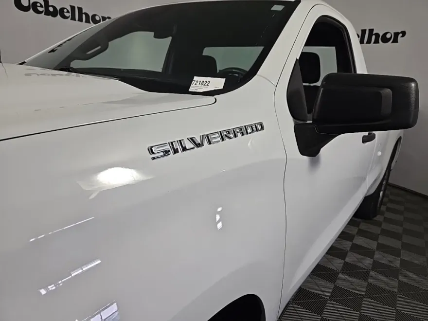 2024 Chevrolet Silverado 1500 photo 1