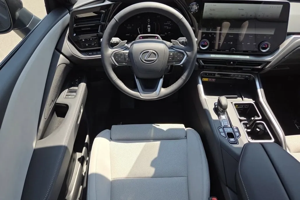 2025 Lexus TX 350 Luxury photo 1