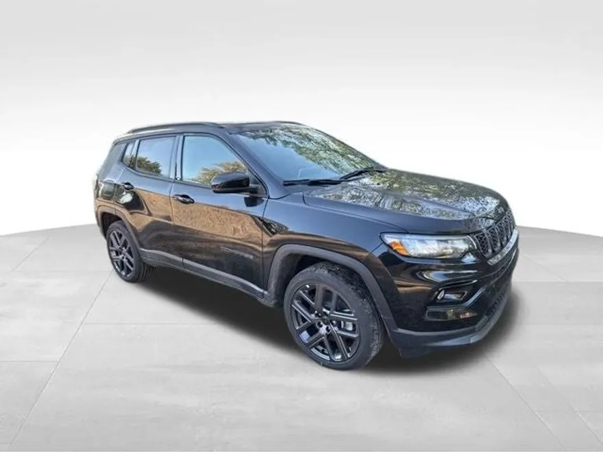 2026 Jeep Compass Limited Altitude photo 1