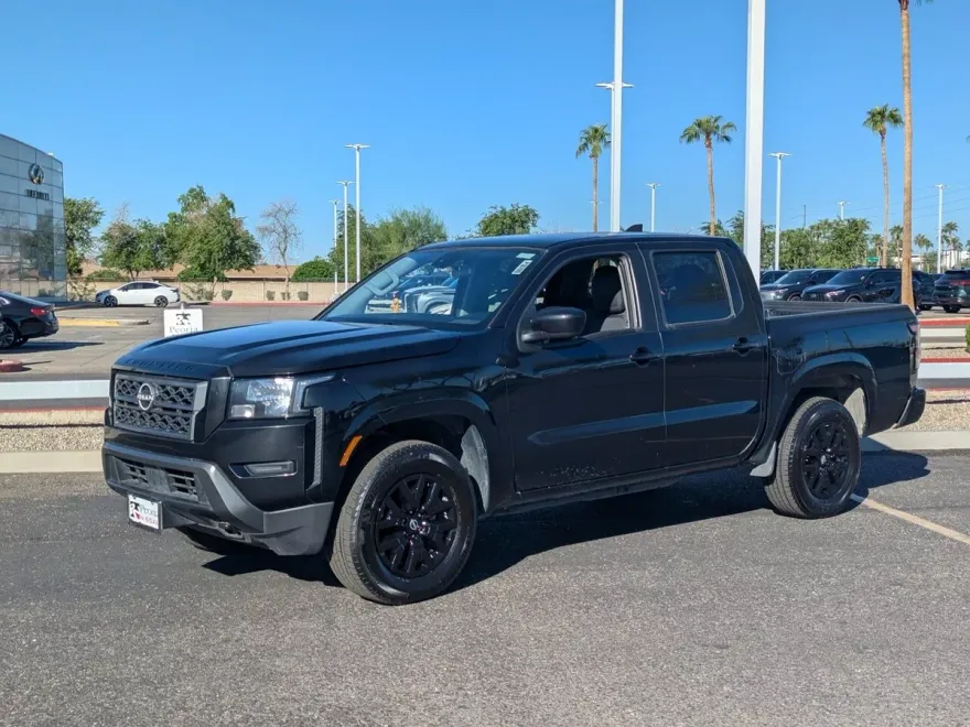 2023 Nissan Frontier SV photo 1