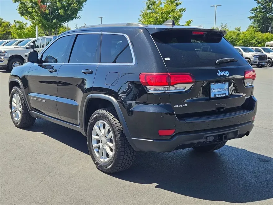 2021 Jeep Grand Cherokee Laredo E photo 1