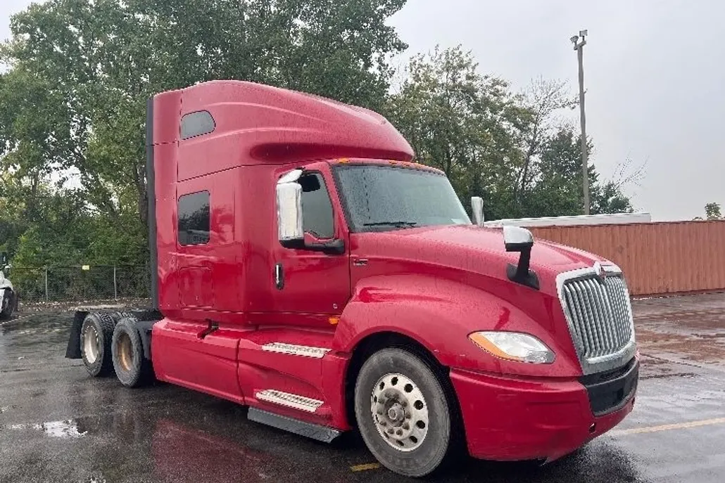 2019 International LT625 LT photo 1