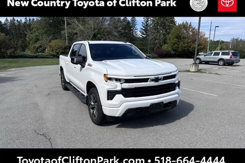 2023 Chevrolet Silverado 1500 RST photo 1