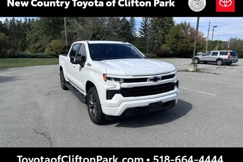 2023 Chevrolet Silverado 1500 RST photo 1