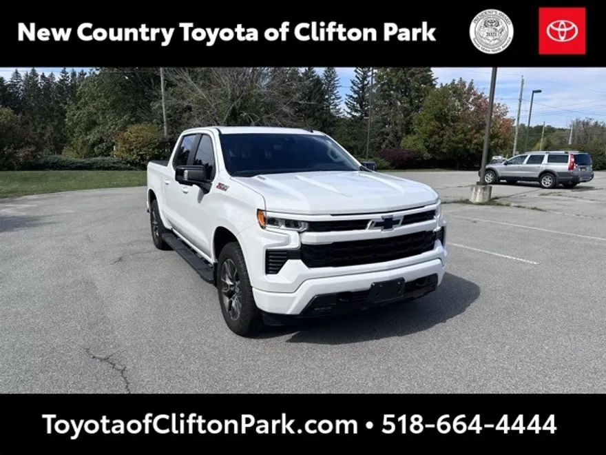 2023 Chevrolet Silverado 1500 RST photo 1