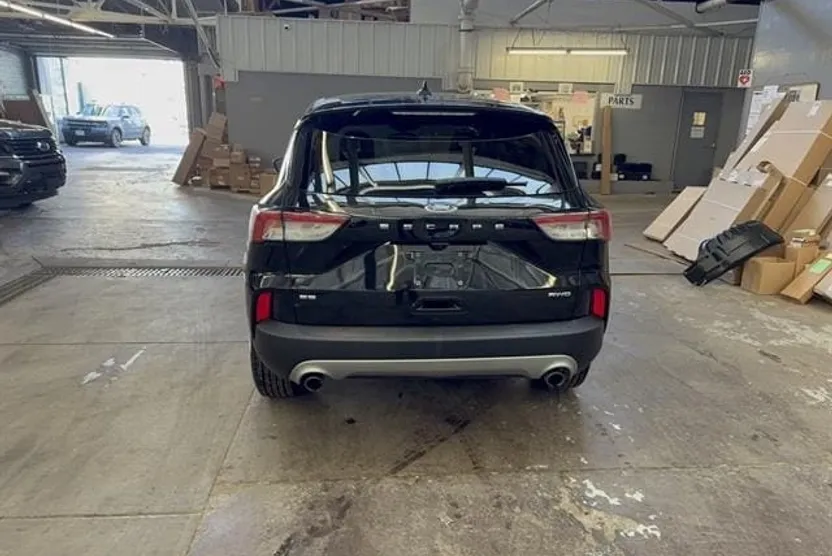 2022 Ford Escape SE photo 1