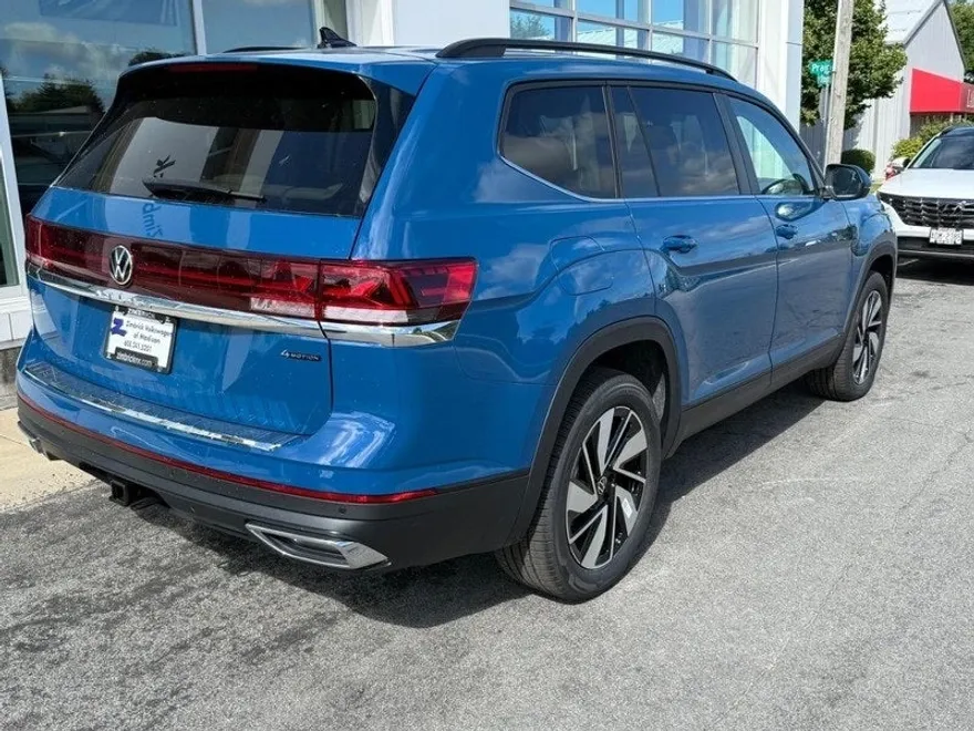2026 Volkswagen Atlas SE Technology photo 1