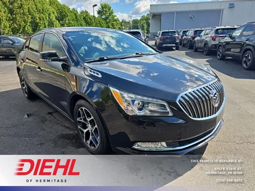 2016 Buick LaCrosse Sport Touring photo 1