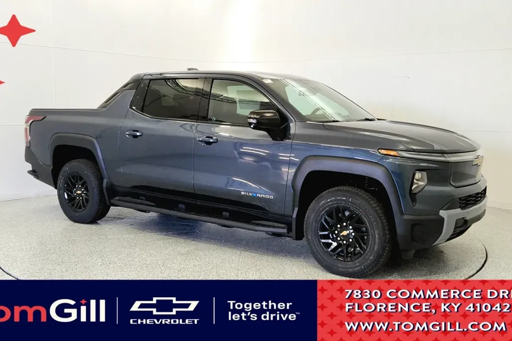2026 Chevrolet Silverado EV LT photo 1