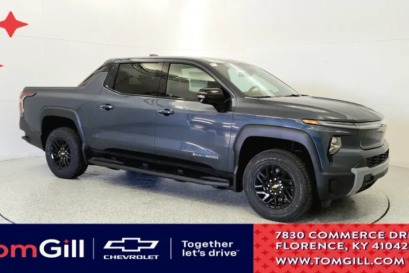 2026 Chevrolet Silverado EV LT photo 1