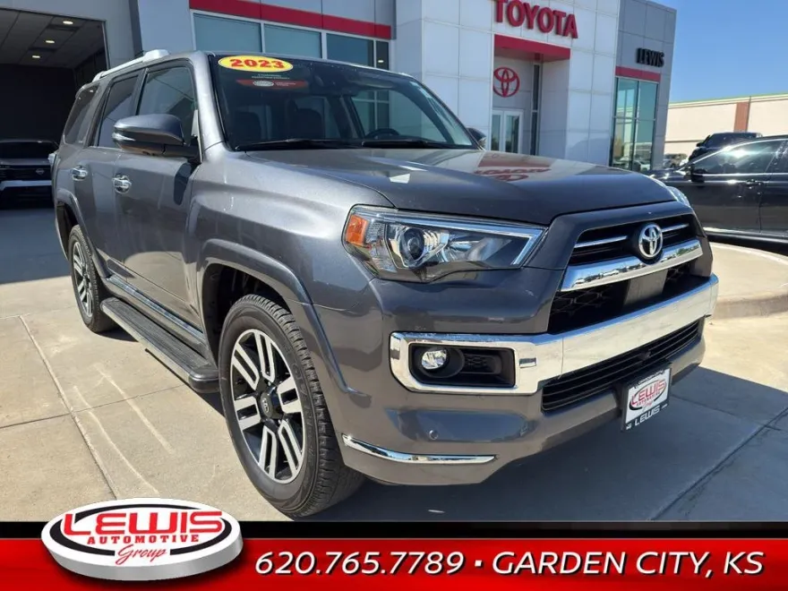 2023 Toyota 4Runner Limited photo 1