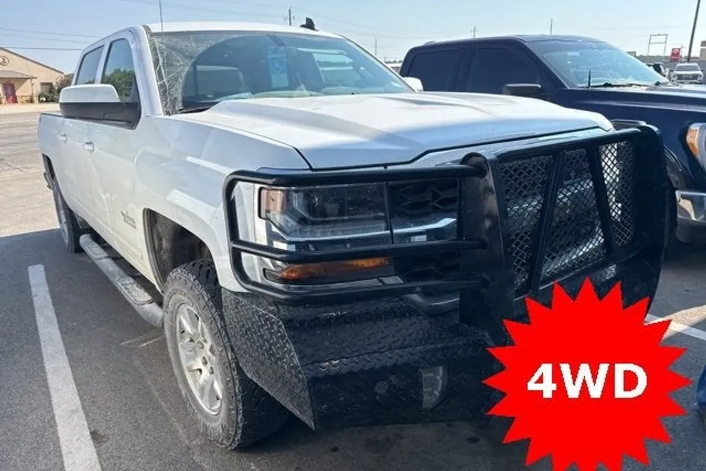 2018 Chevrolet Silverado 1500 LT photo 1