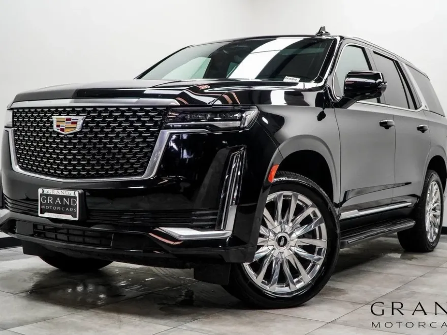 2024 Cadillac Escalade Premium Luxury photo 1
