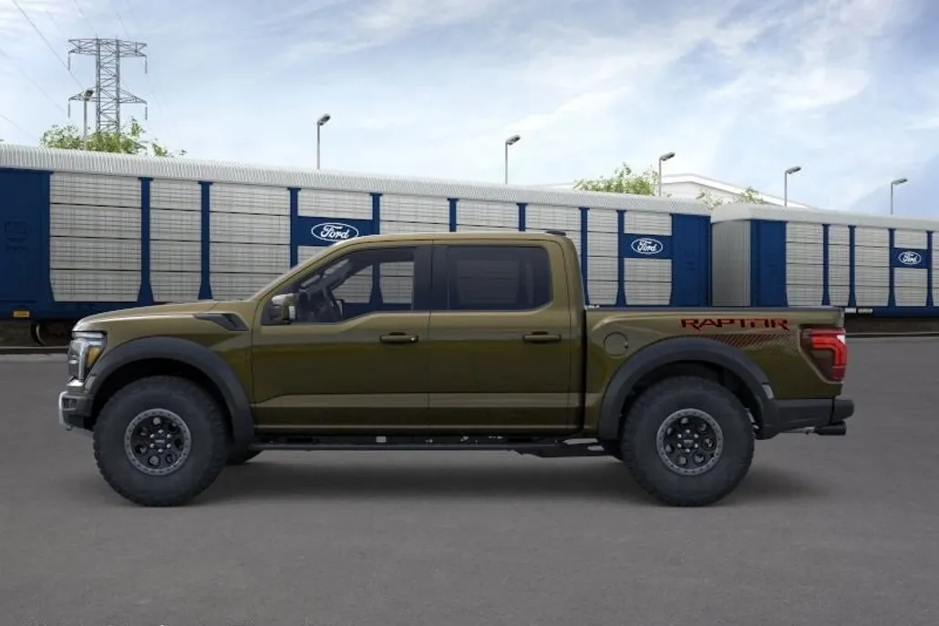 2025 Ford F-150 Raptor photo 1