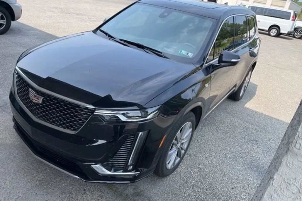 2023 Cadillac XT6 Premium Luxury photo 1