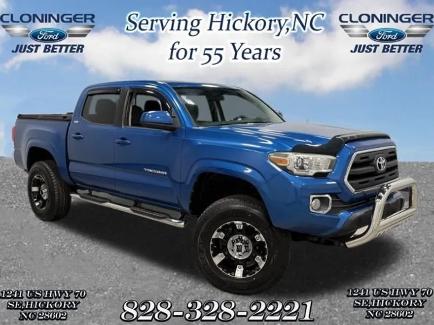 2016 Toyota Tacoma SR5 photo 1