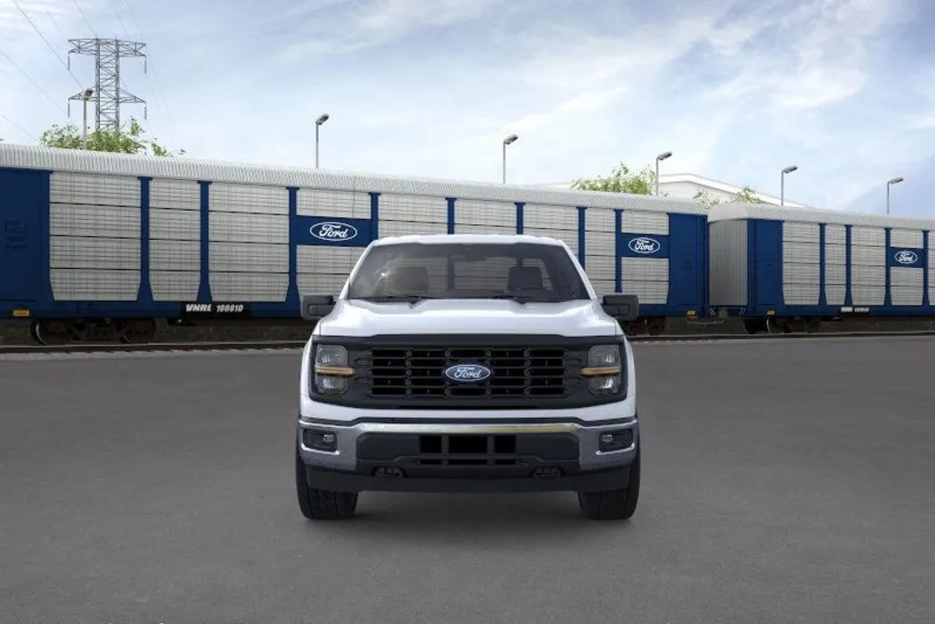 2025 Ford F-150 XL photo 1