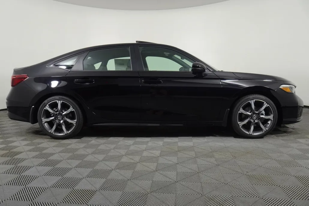 2026 Honda Civic Hybrid Sport Touring photo 1
