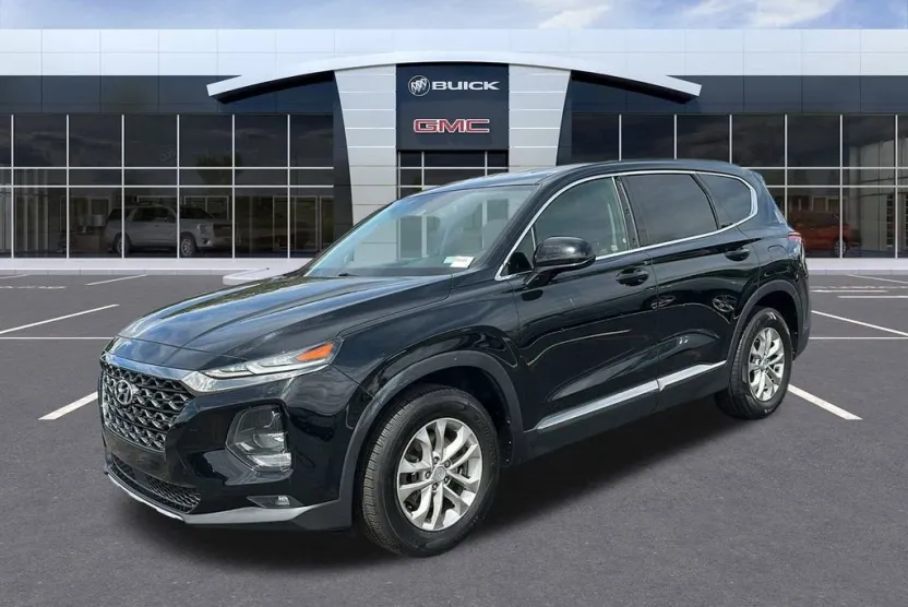 2019 Hyundai Santa Fe SEL photo 1