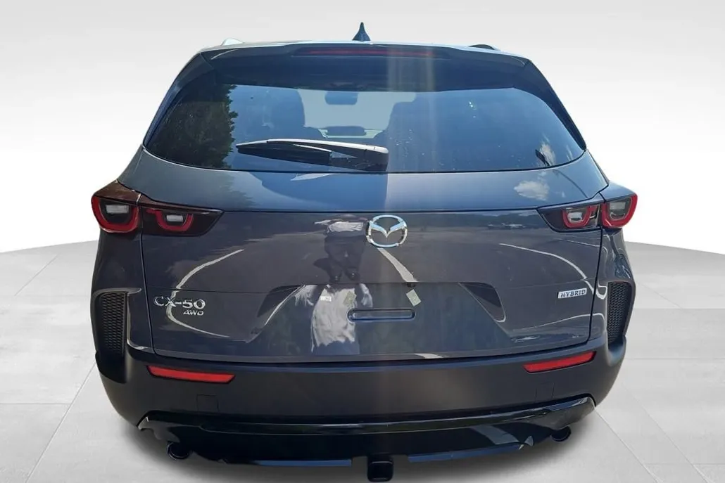 2025 Mazda CX-50 Premium photo 1