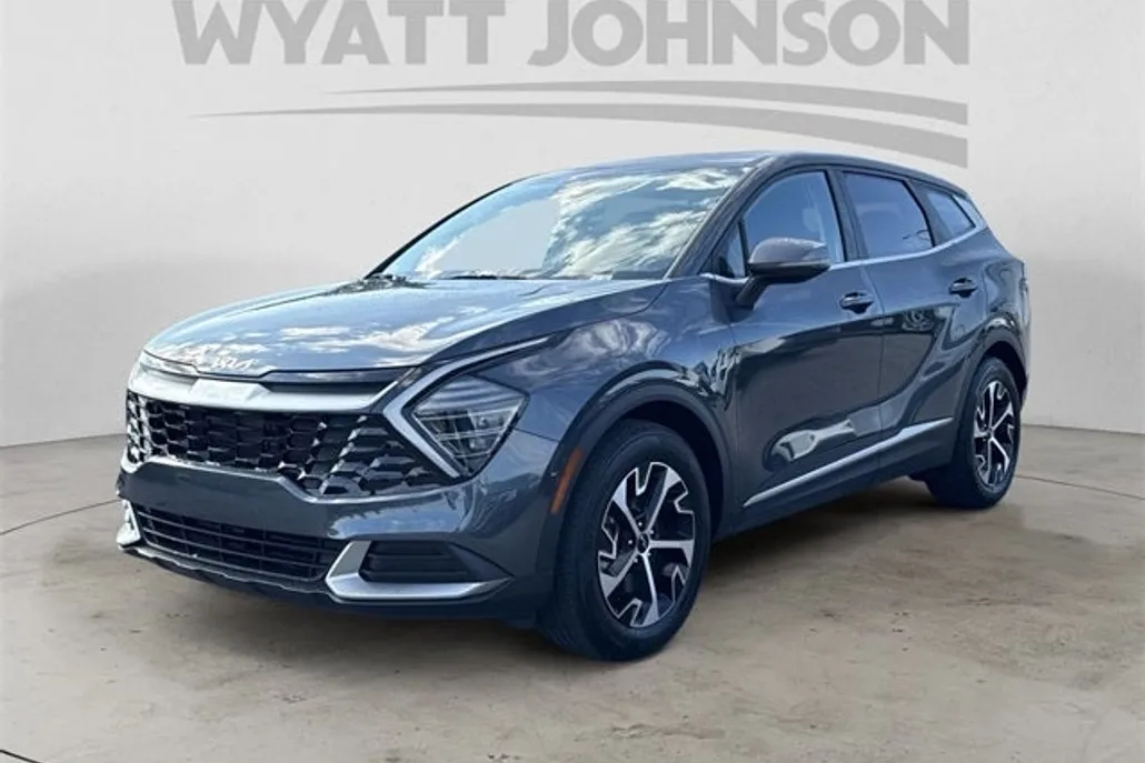 2025 Kia Sportage EX photo 1